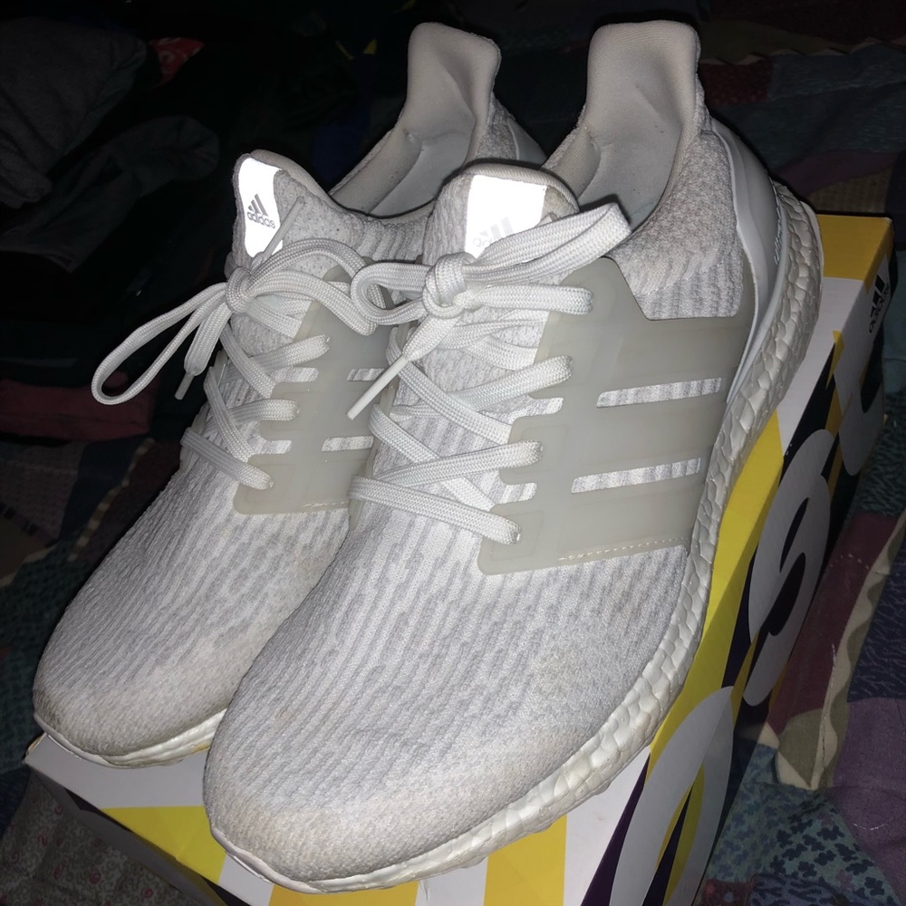 White ultra boosts